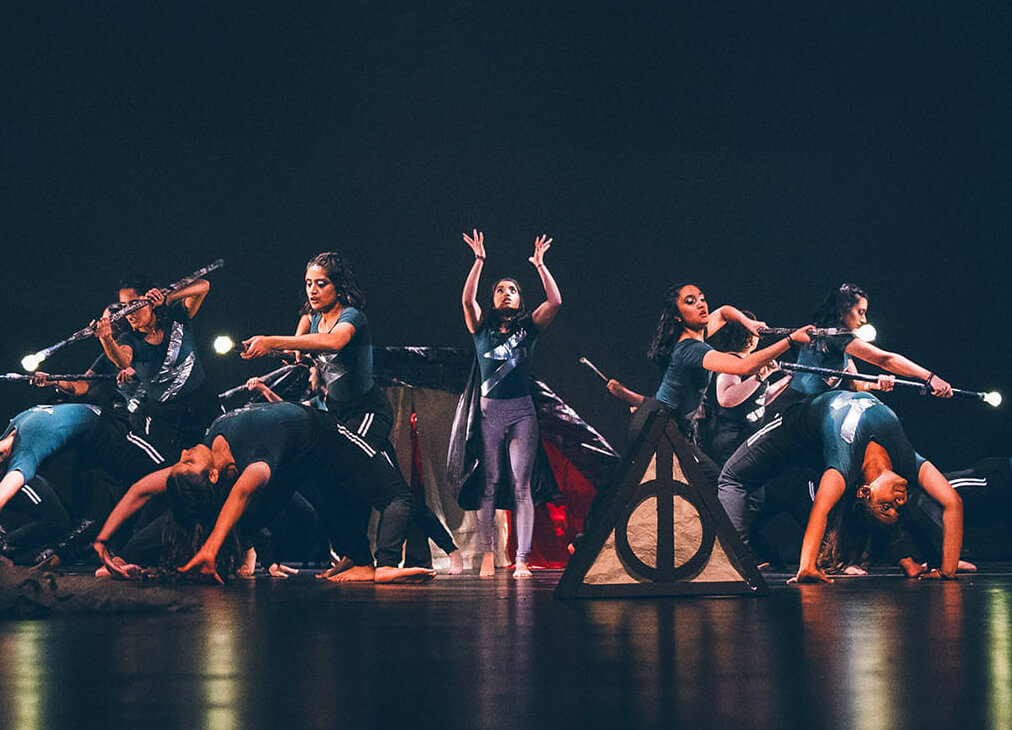 Contemporary Bollywood performance at luxury wedding